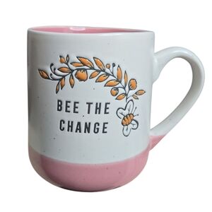 Mug "Bee The Change" NWOT